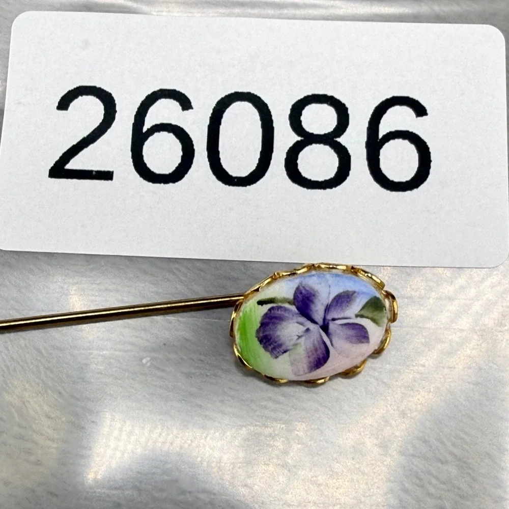 Vintage Porcelain Stick Pin‎ Brooch Gold Tone Hand Painted Flower
